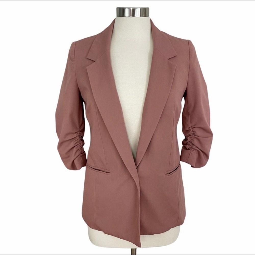 LC Lauren Conrad Blush Ruched Long Sleeve Single Button Blazer Pink Size 4